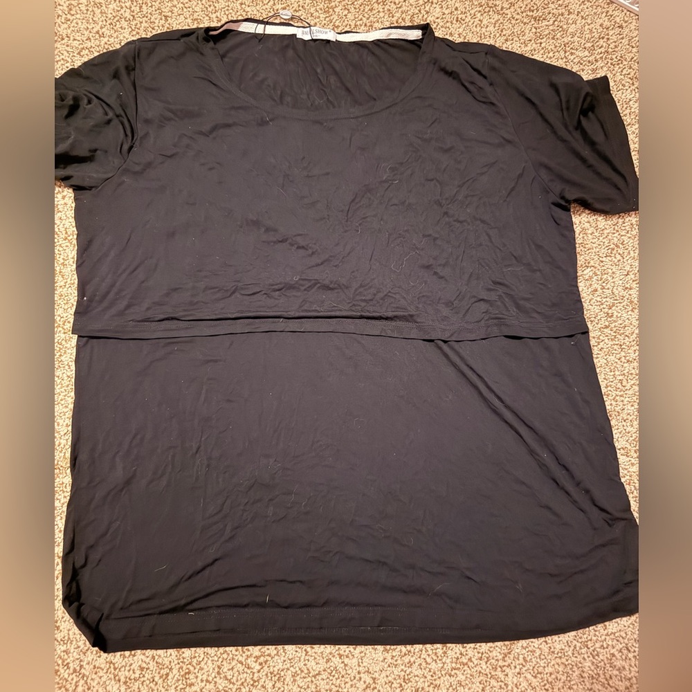 Women’s short sleeve black nursing top